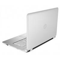 ноутбук HP Pavilion 17-f207ur Белый